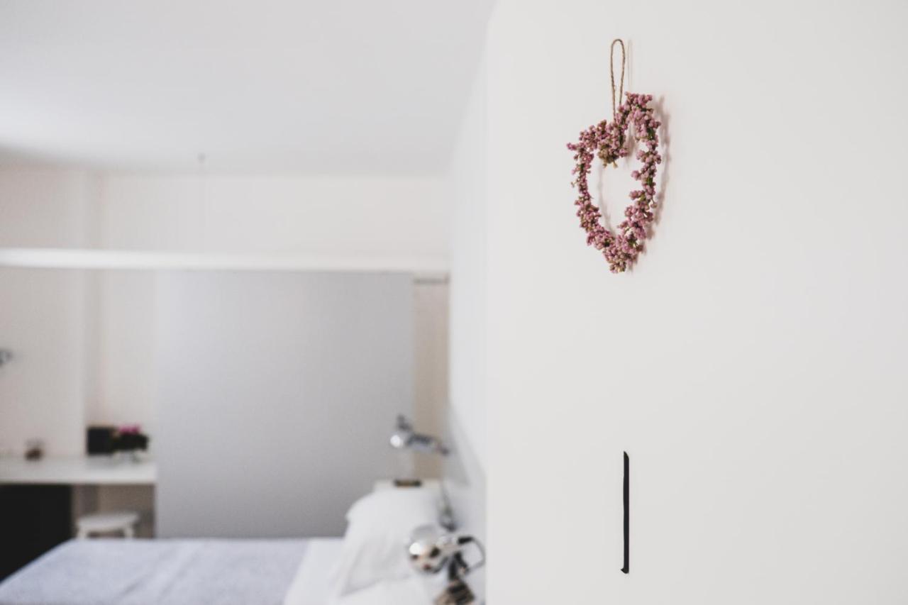 Casa Fola - City Centre Rooms Verona Buitenkant foto