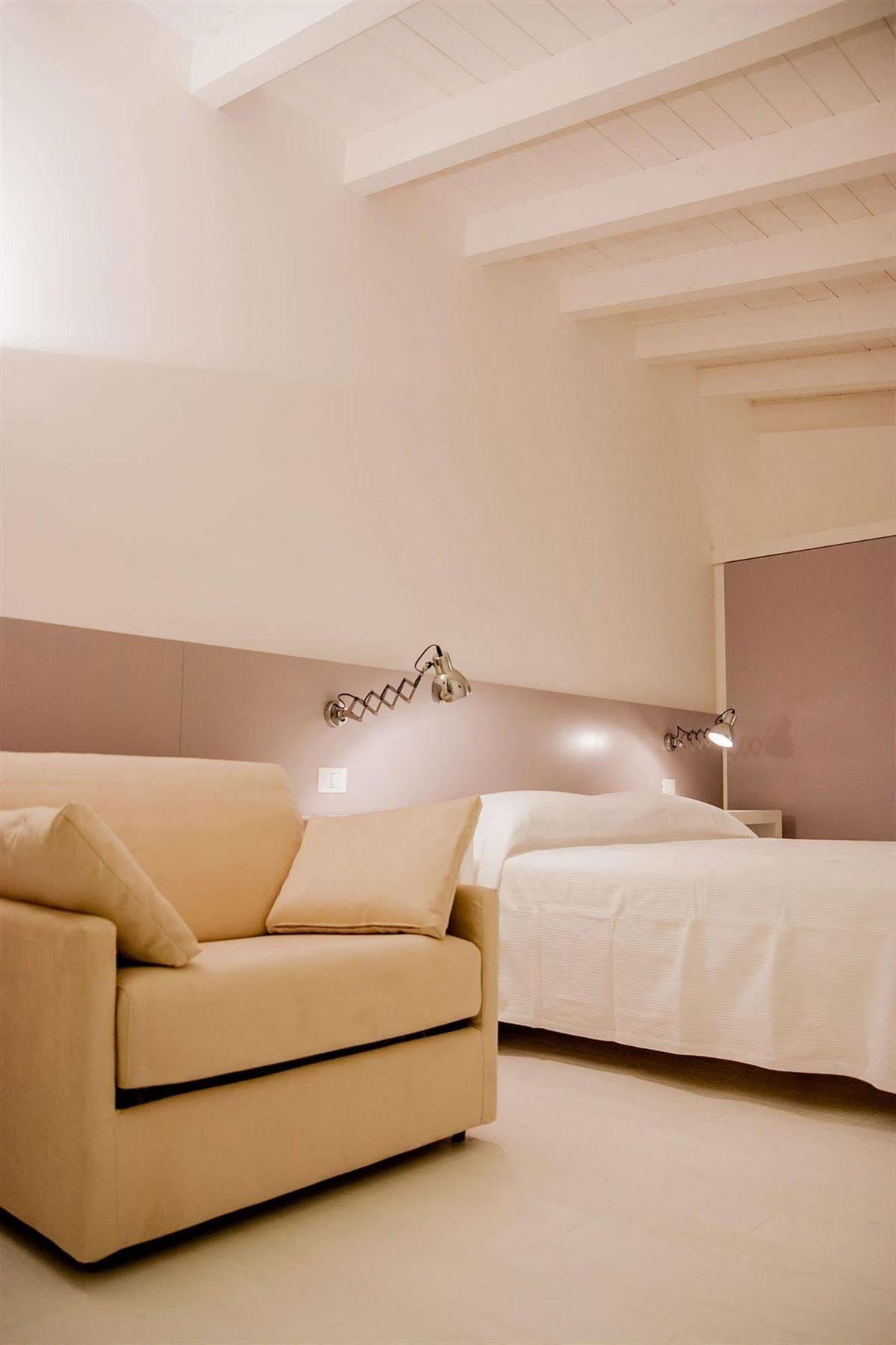 Casa Fola - City Centre Rooms Verona Buitenkant foto